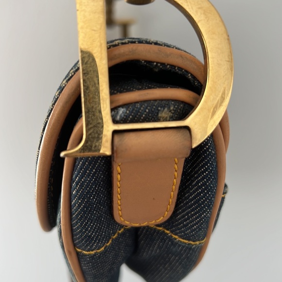 Dior denim saddle bag - Picture 6 of 7